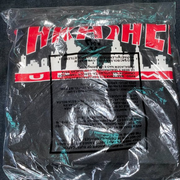 SUPREME x THRASHER Skyline Tee FW21 - Picture 7 of 8